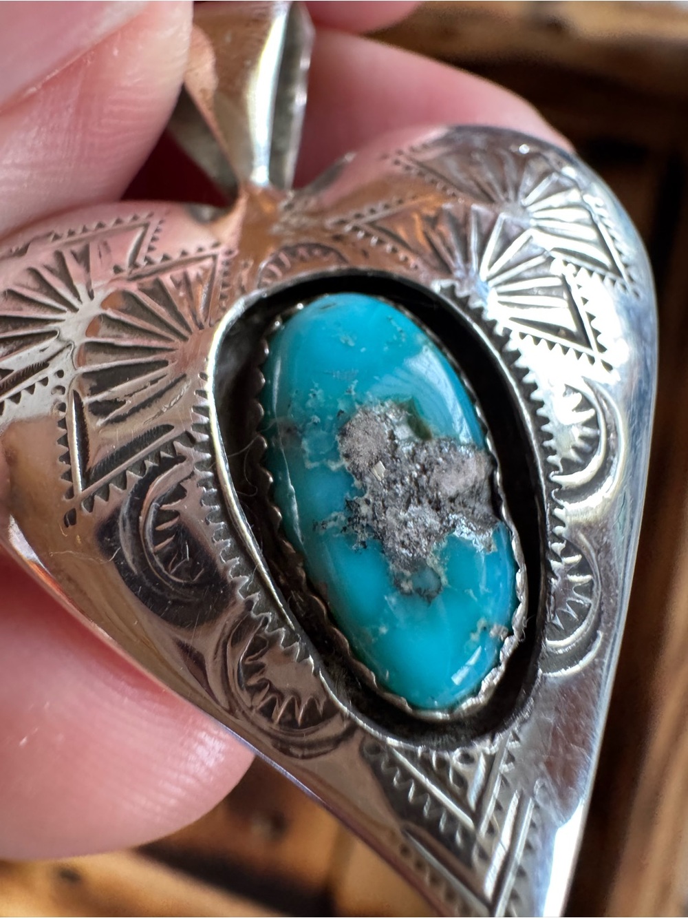 Shirley Skeets Shadowbox heart pendant - Picture 7 of 7